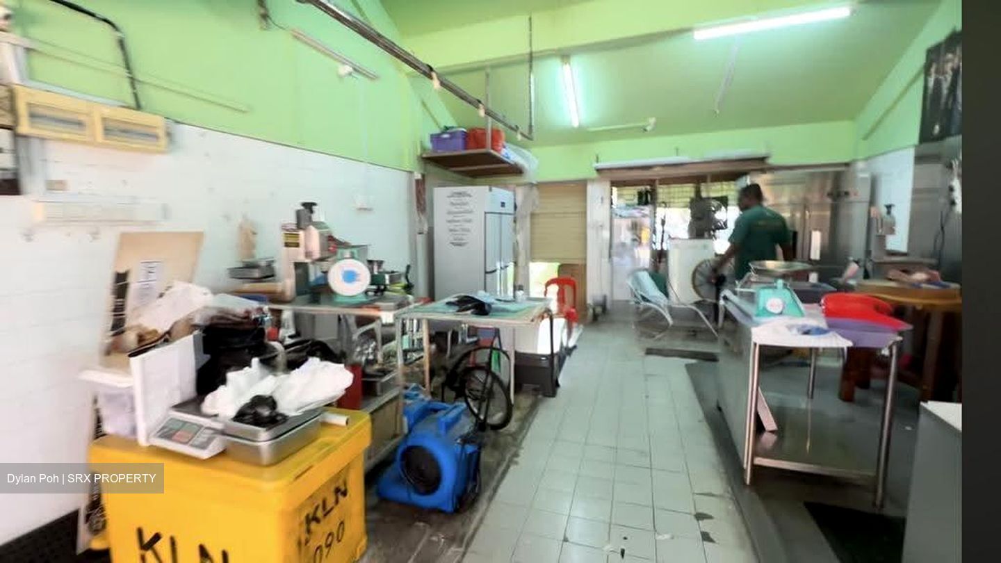 106 Yishun Ring Road (D27), Shop House #632089481